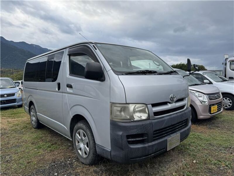 HIACE VAN