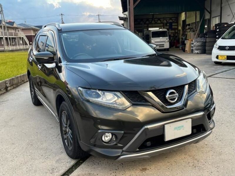 X-TRAIL