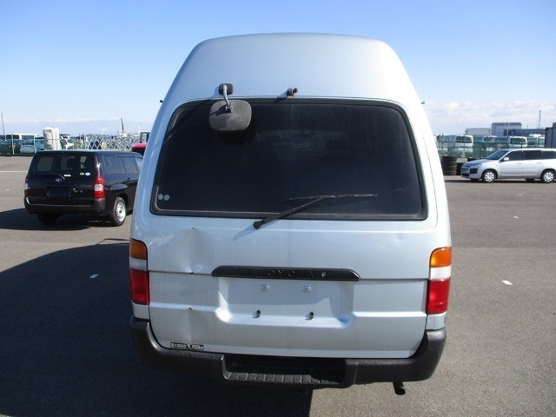 HIACE VAN