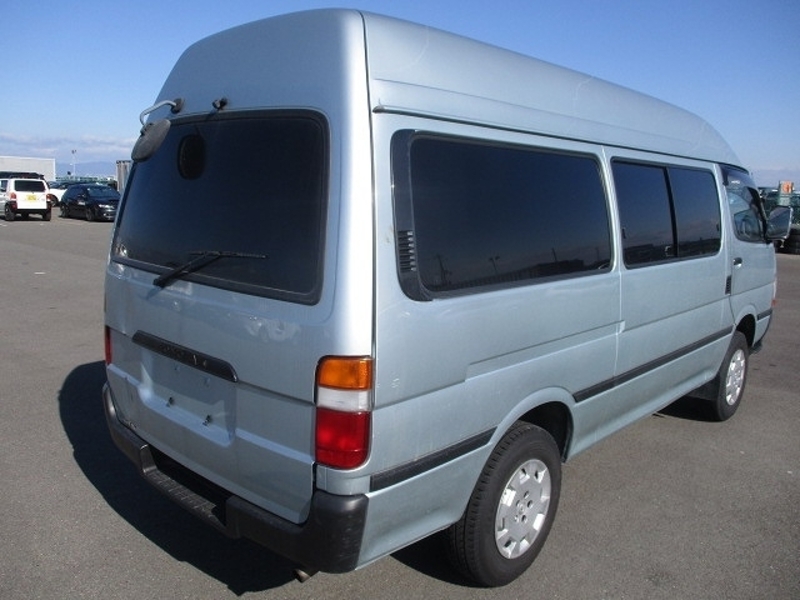 HIACE VAN