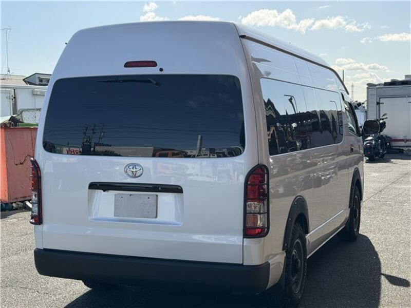 HIACE