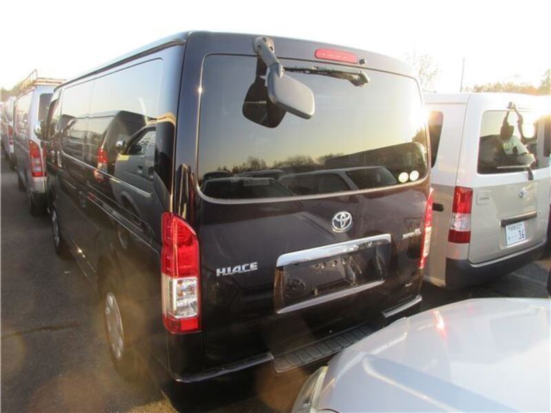 HIACE