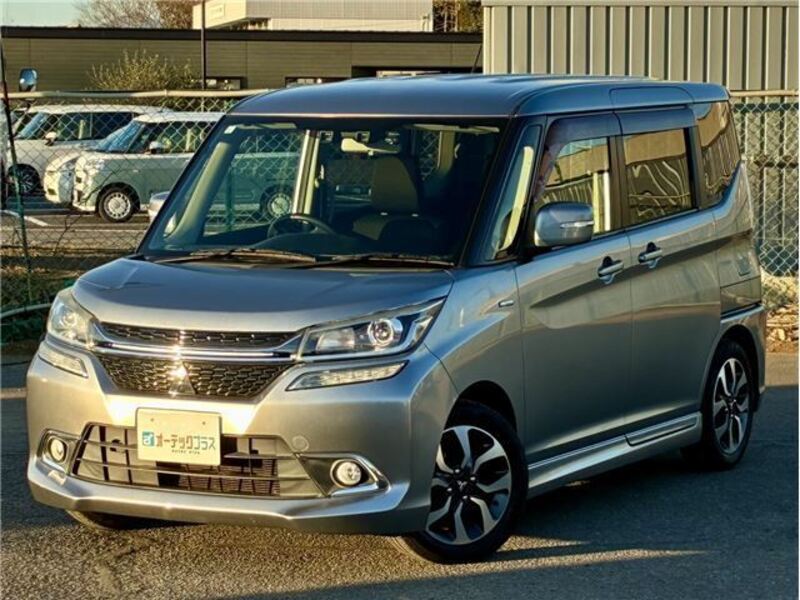 MITSUBISHI DELICA D2