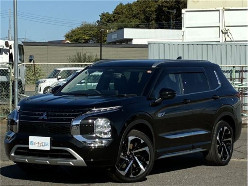 MITSUBISHI OUTLANDER PHEV