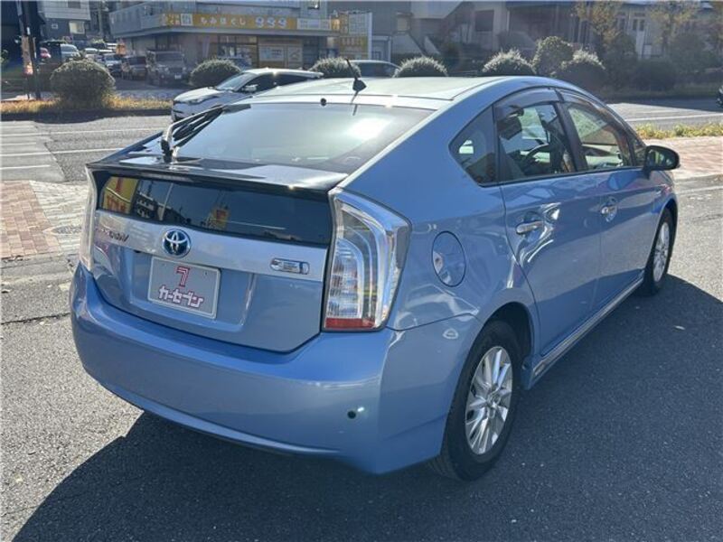 PRIUS PHV