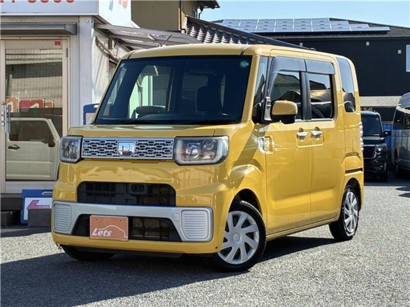 DAIHATSU WAKE