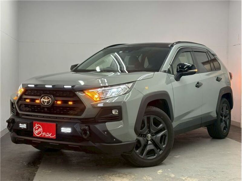 TOYOTA RAV4