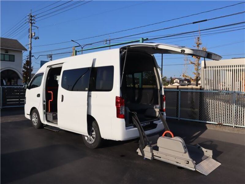 NISSAN NV350 CARAVAN