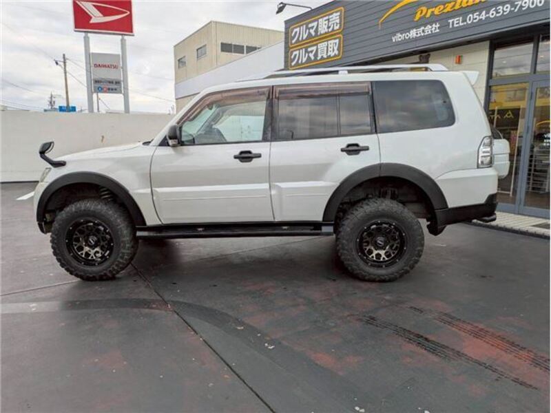 PAJERO