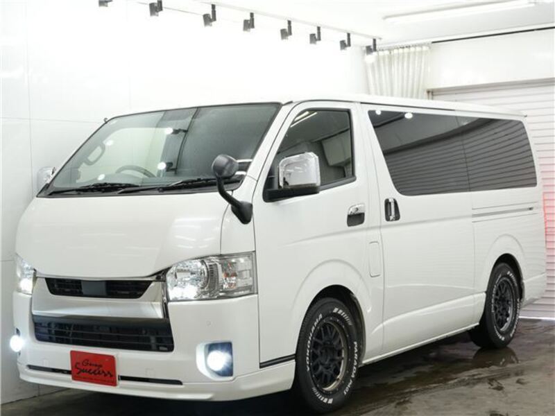 HIACE VAN