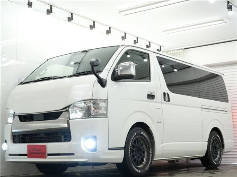 HIACE VAN