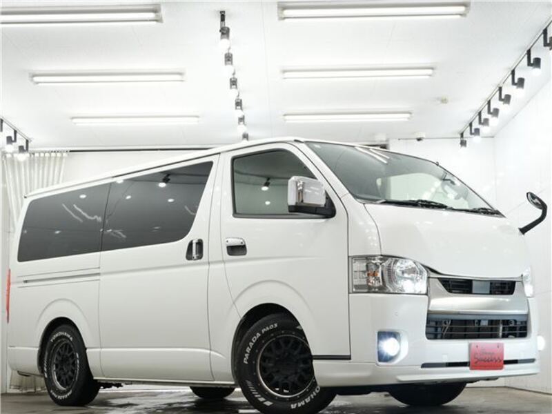HIACE VAN
