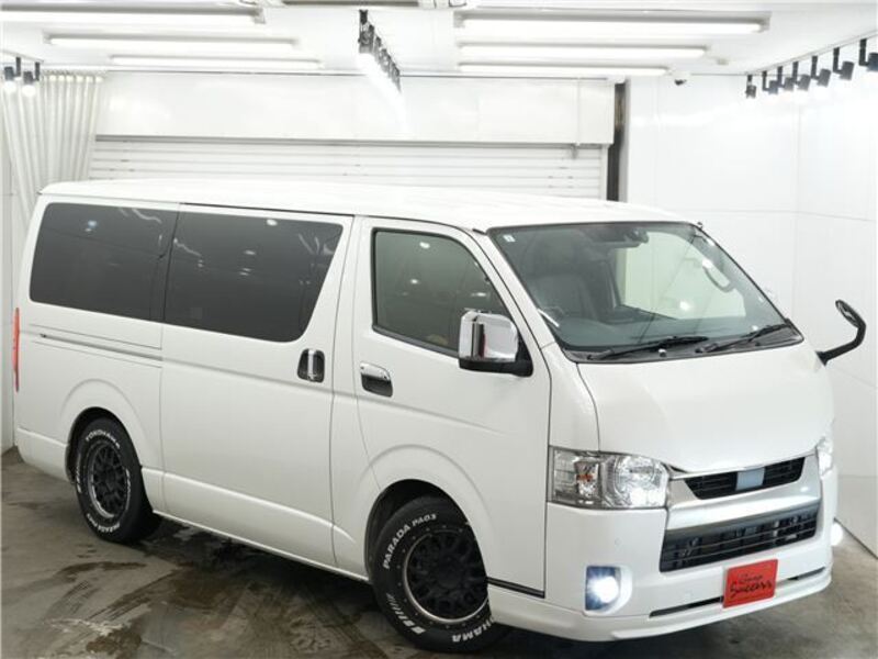 HIACE VAN