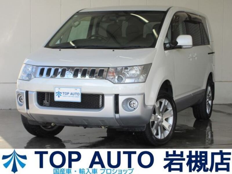 MITSUBISHI DELICA D5