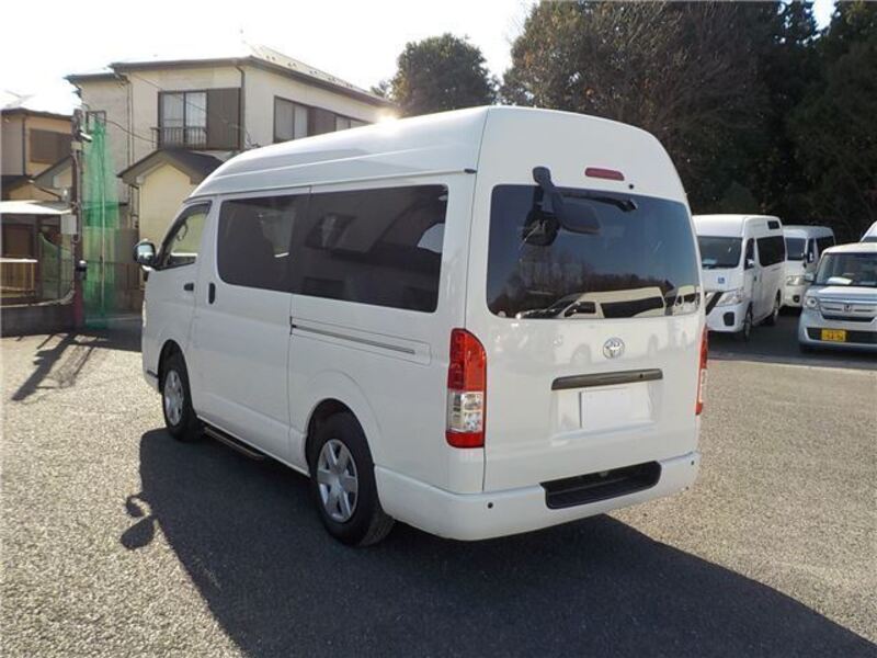 HIACE