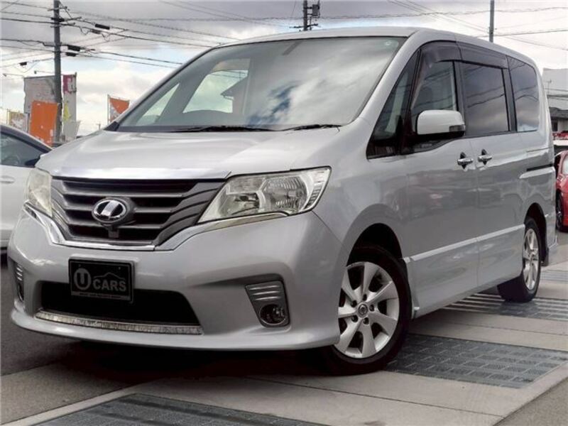 NISSAN SERENA