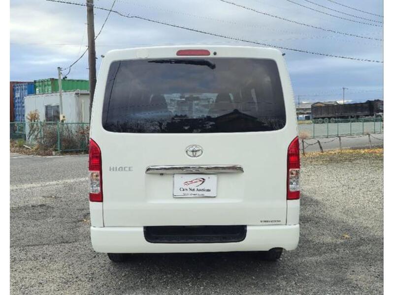 HIACE VAN