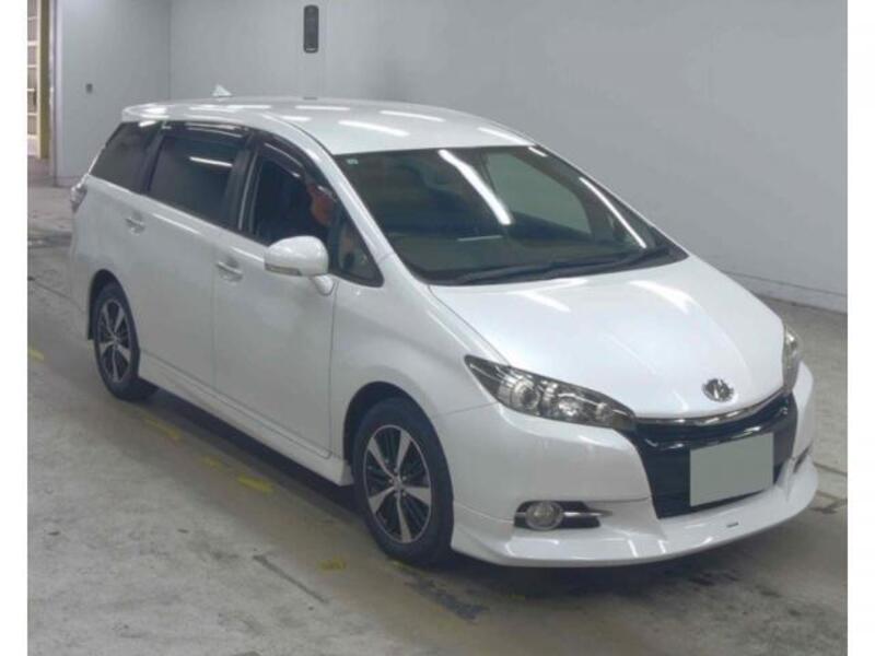 TOYOTA WISH