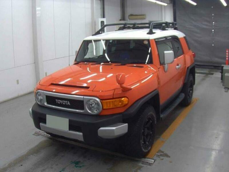 TOYOTA　FJ CRUISER