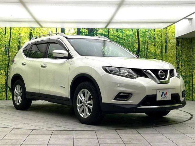 X-TRAIL