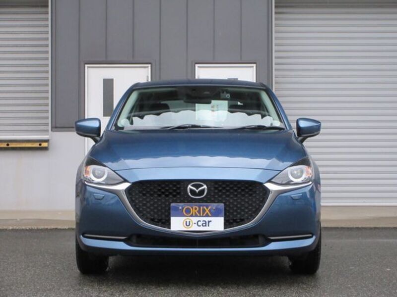 MAZDA2