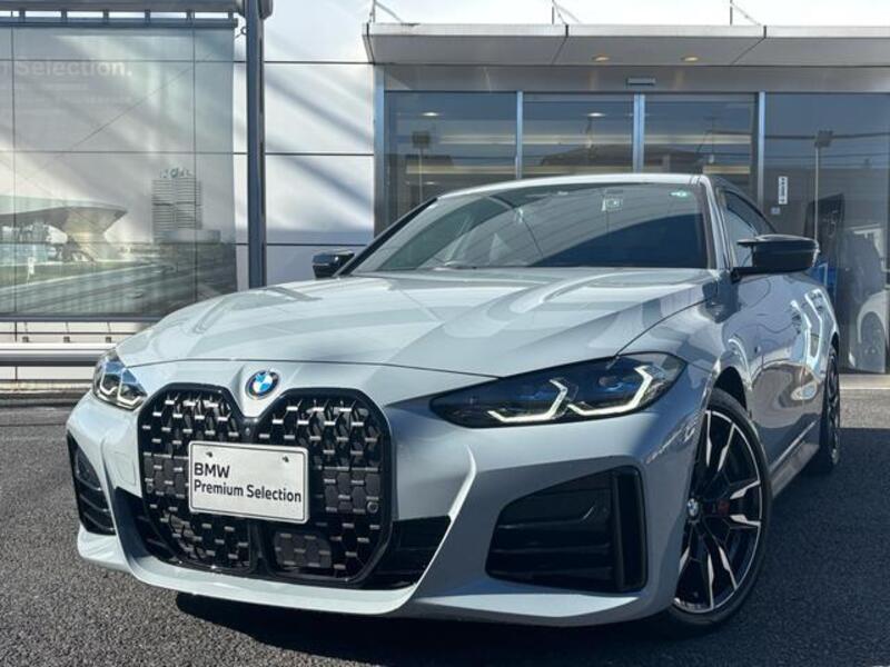 BMW 4 SERIES