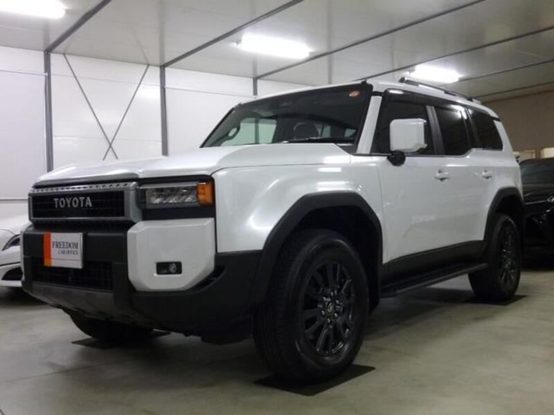 TOYOTA LAND CRUISER 250