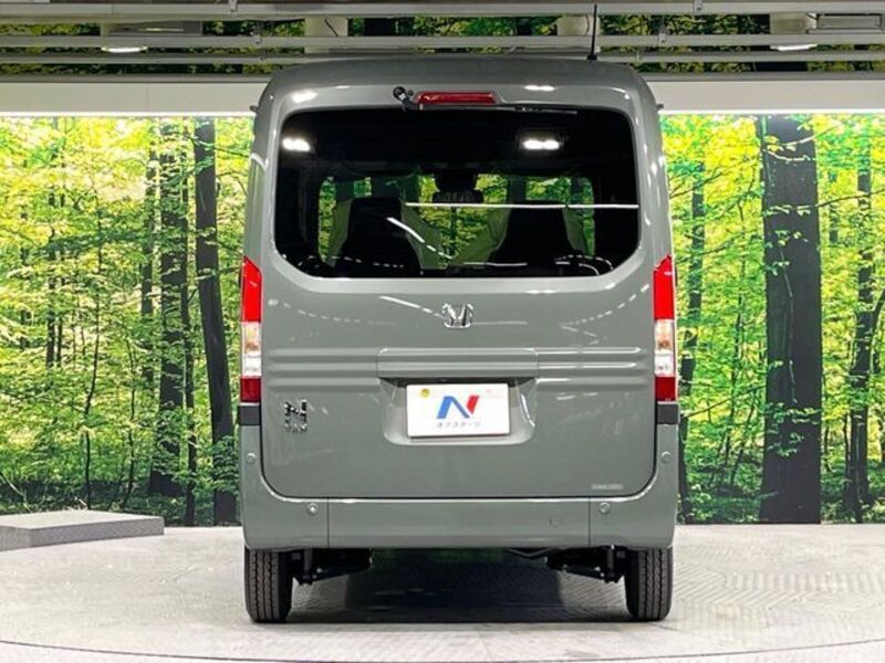 N-VAN