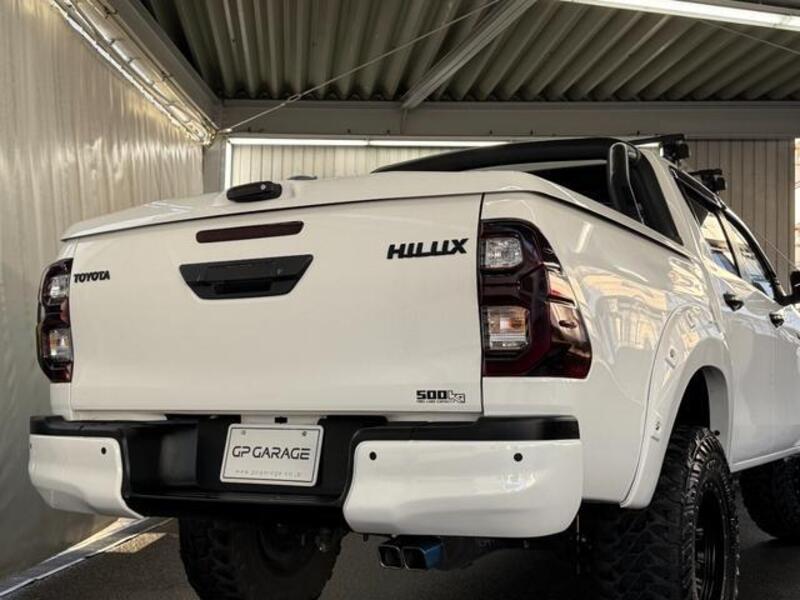 HILUX