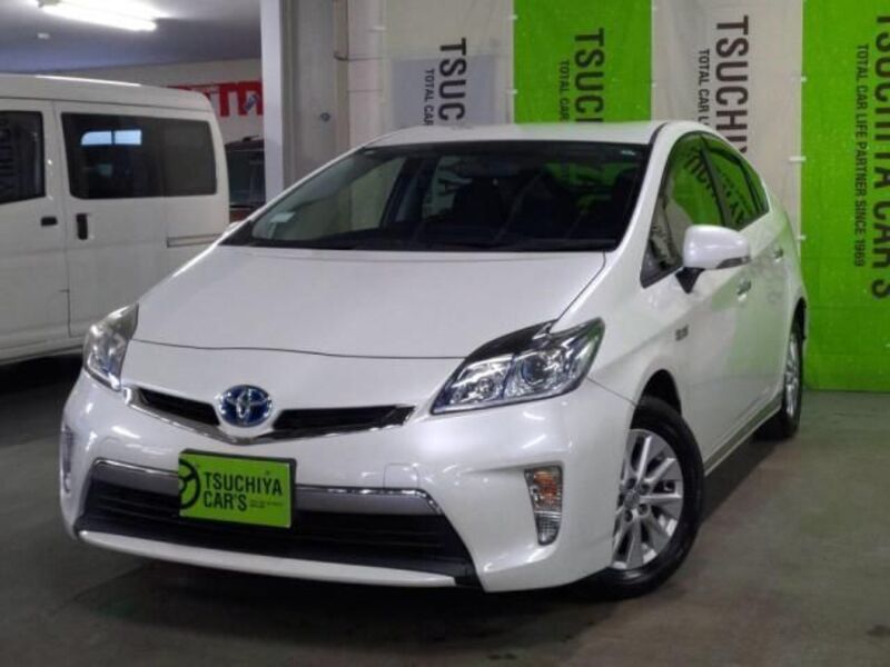 TOYOTA PRIUS PHV