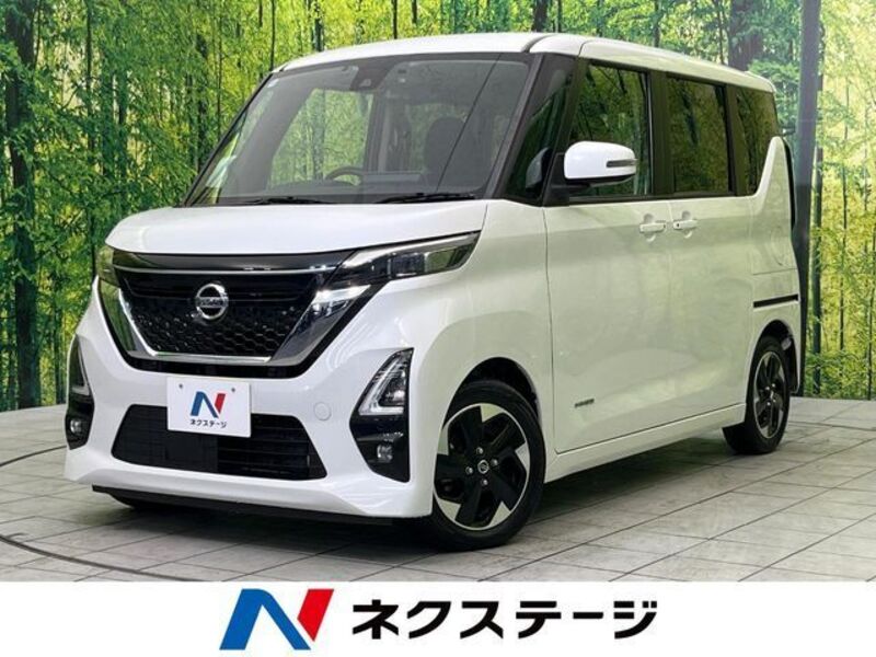 NISSAN ROOX