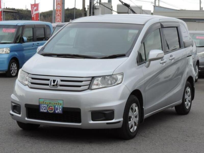 HONDA FREED SPIKE