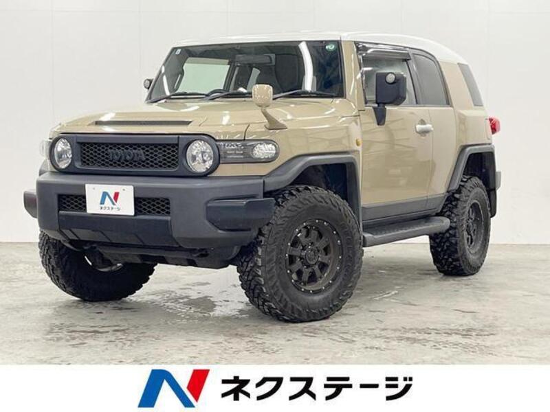 TOYOTA FJ CRUISER