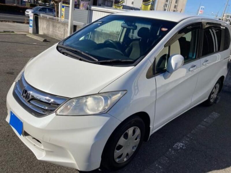 HONDA FREED