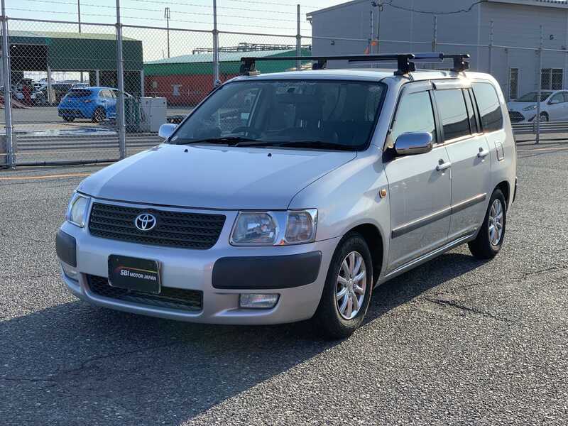 TOYOTA SUCCEED VAN