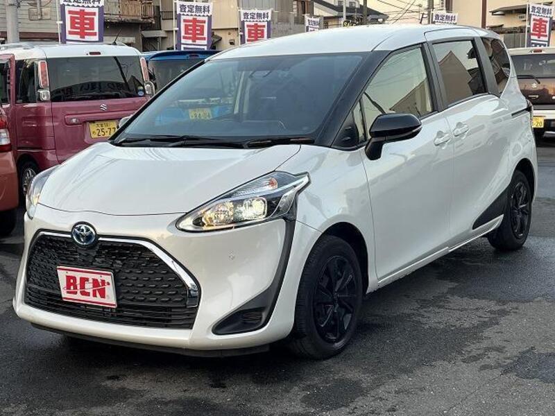 TOYOTA SIENTA