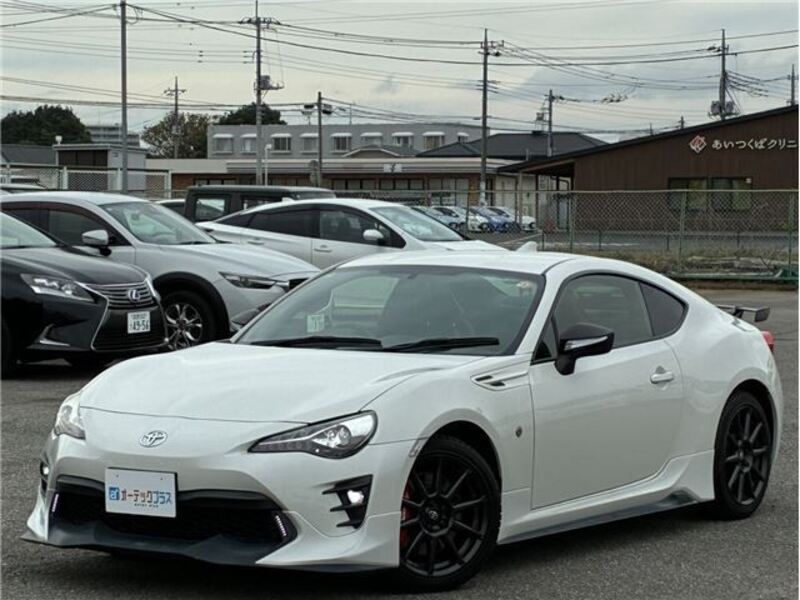 TOYOTA 86
