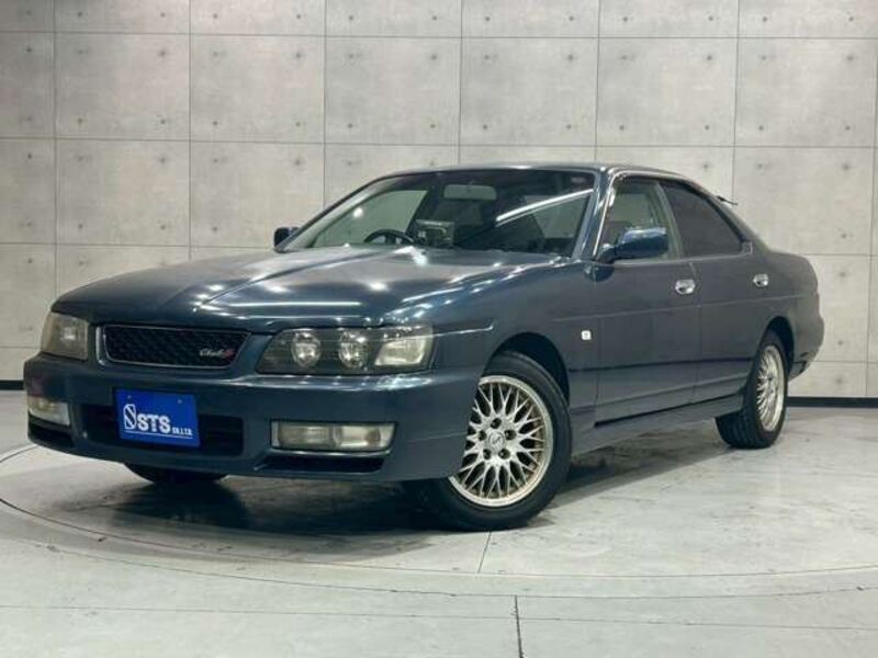 NISSAN LAUREL