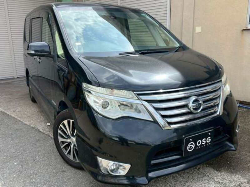 NISSAN SERENA