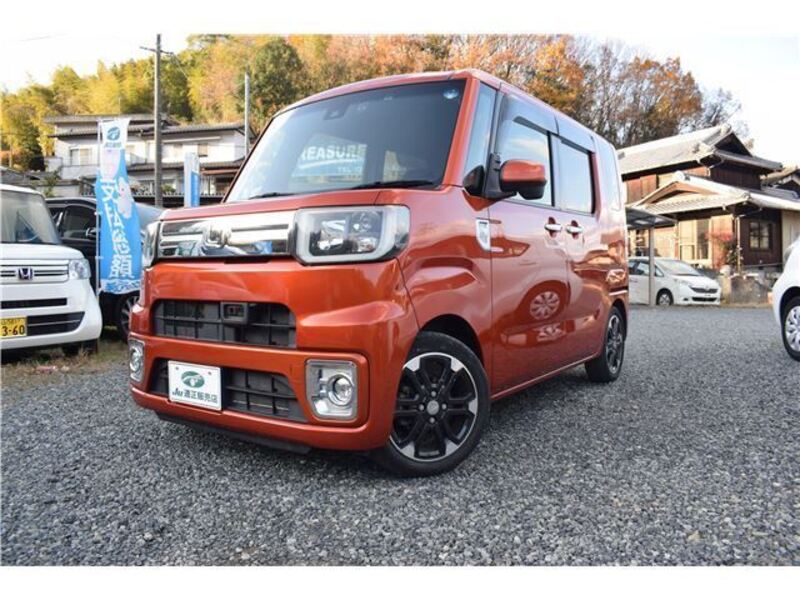 DAIHATSU WAKE