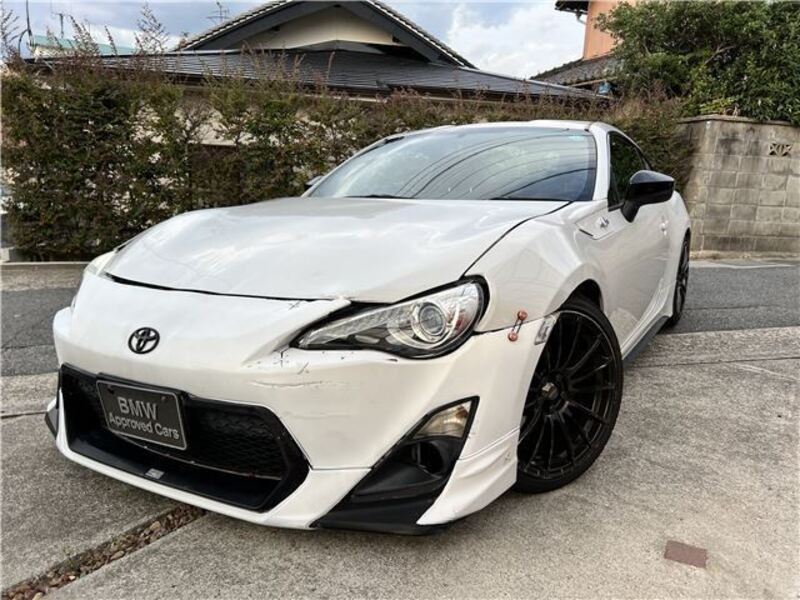 TOYOTA 86
