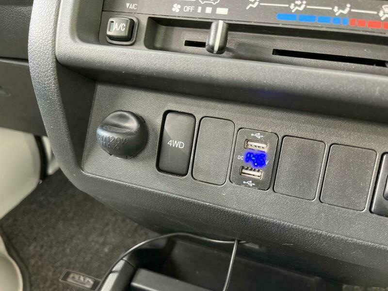 PIXIS TRUCK