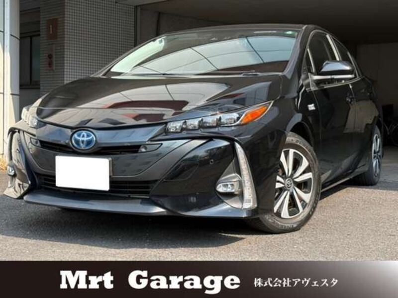 TOYOTA PRIUS PHV