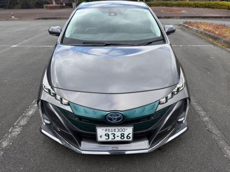 TOYOTA PRIUS PHV