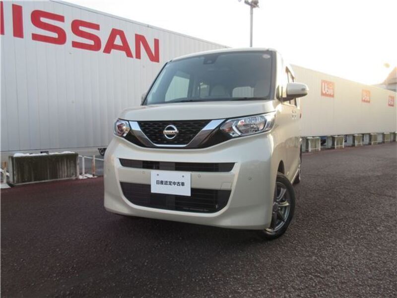 NISSAN ROOX
