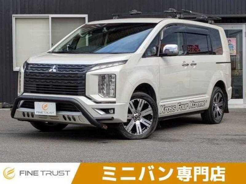 MITSUBISHI DELICA