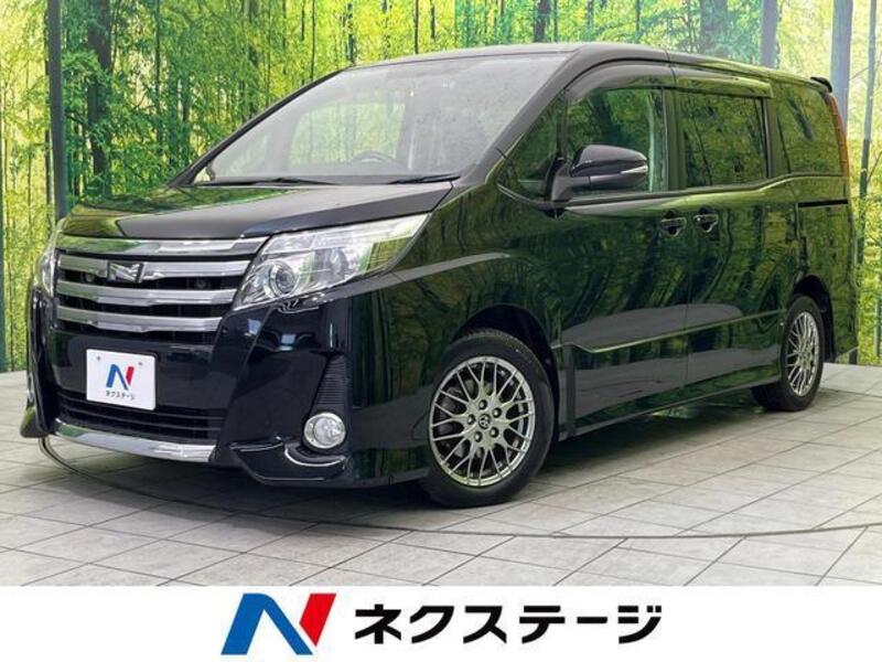 TOYOTA NOAH