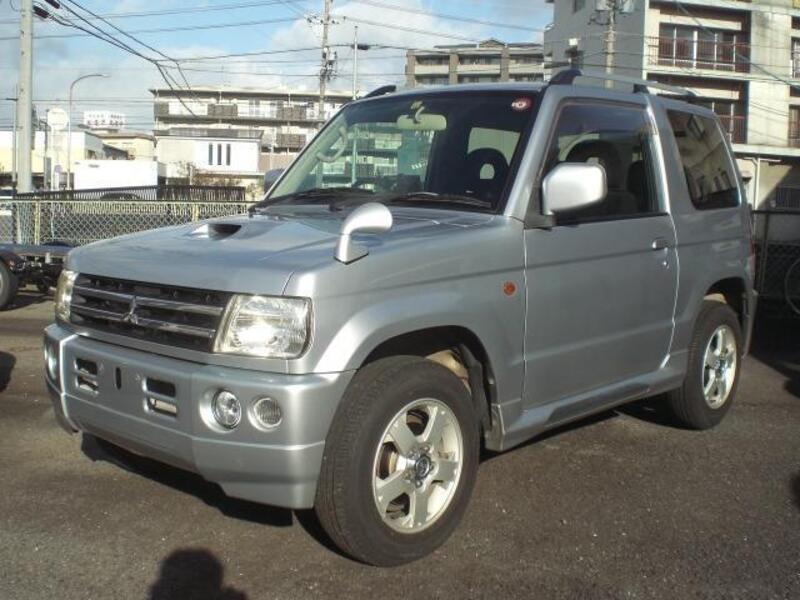 MITSUBISHI PAJERO MINI