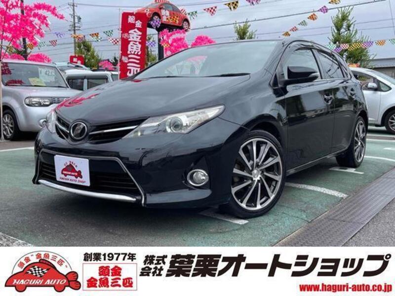 TOYOTA AURIS
