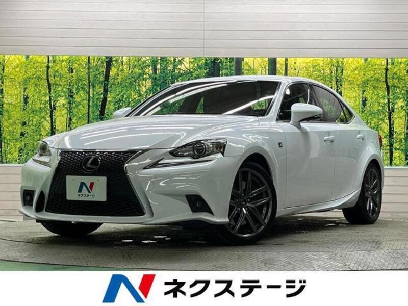 LEXUS IS